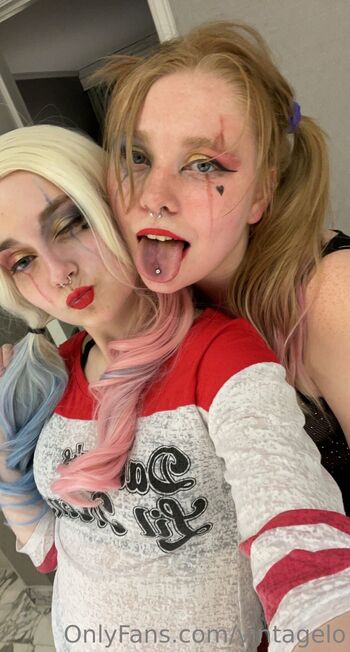 Nat / vintagelo nude photo #30