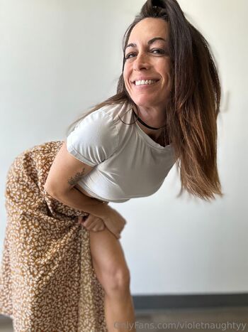 V I O L E T / violetnaughtyy / momm.yvioletxo / violet_baddi / violet.reel.naughtyy nude photo #14