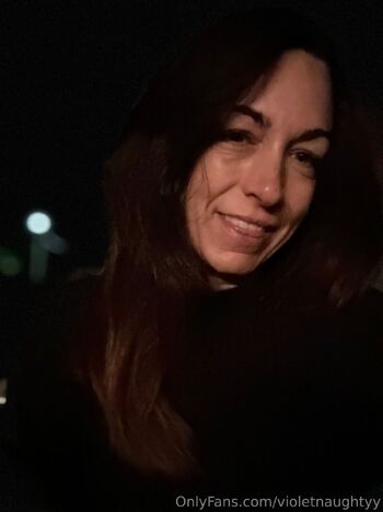 V I O L E T / violetnaughtyy / momm.yvioletxo / violet_baddi / violet.reel.naughtyy nude photo #30