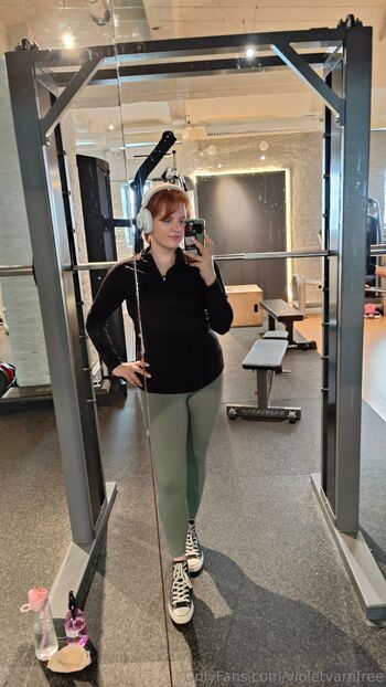 Violet free page / violetvarnfree nude photo #9