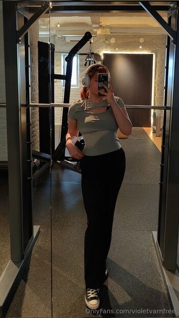 Violet free page / violetvarnfree nude photo #13