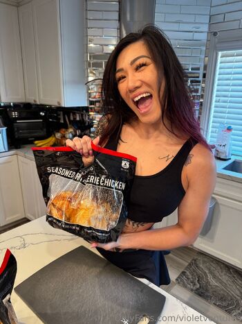 Viole / violetventures nude photo #12