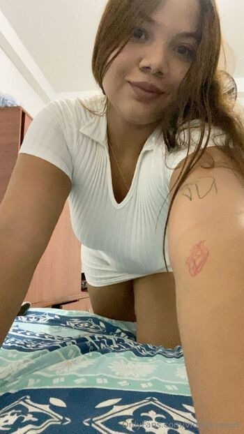 IM FREE RIGHT NOW / violetxsweet nude photo #18