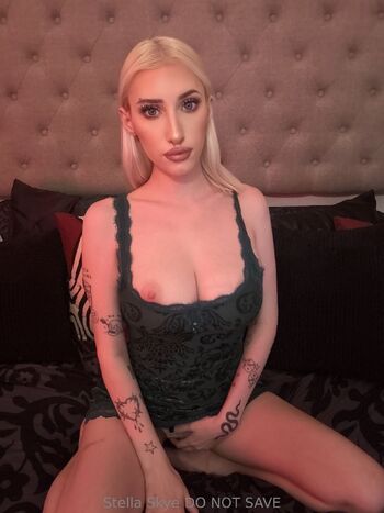 Stella Skye / vipstellaskye nude photo #19