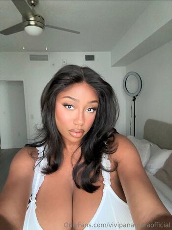 Vivi / vivipanameraofficial / vivipanamera nude photo #34