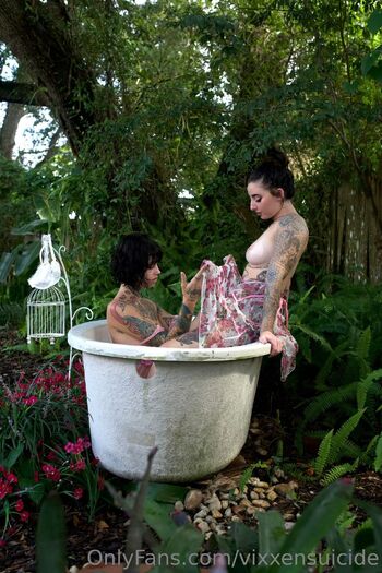 Vixxensuicid / vixxensuicide nude photo #36