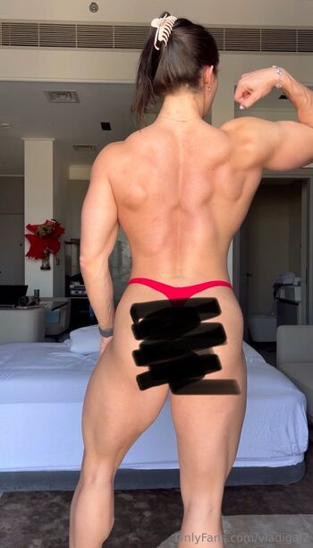 Vladislava Galaga / vladigal2 / vladigalagan nude photo #2