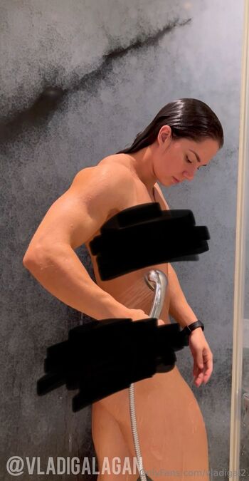 Vladislava Galaga / vladigal2 / vladigalagan nude photo #16
