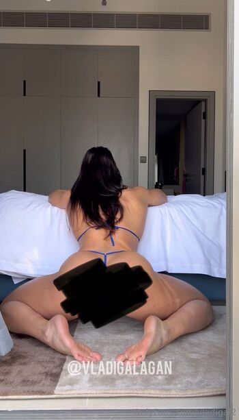 Vladislava Galaga / vladigal2 / vladigalagan nude photo #32