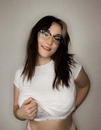 VODKAMIL / vmfree / _vodkamilk nude photo #11