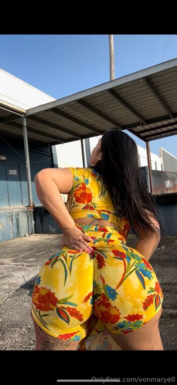 Von mary figueroa santo / vonmarye0 nude photo #9