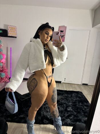 Von mary figueroa santo / vonmarye0 nude photo #13