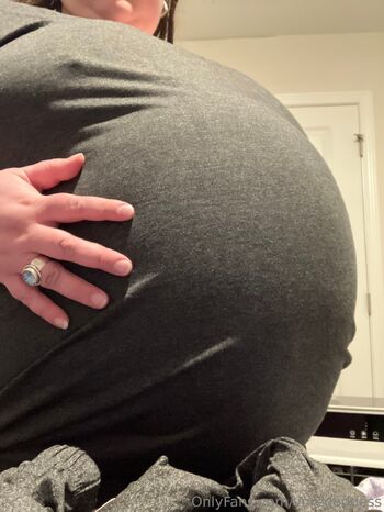 VoreGoddes / voregoddess nude photo #24