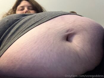 VoreGoddes / voregoddess nude photo #31