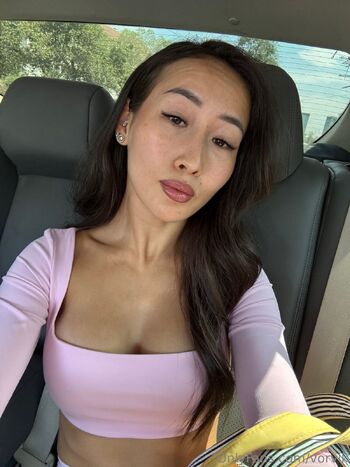 Ami Takasaki 高 / vorvik nude photo #23