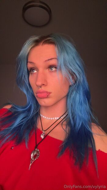vylyri / vylyria nude photo #8