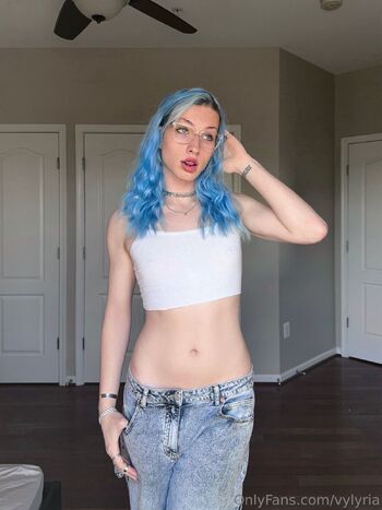 vylyri / vylyria nude photo #12