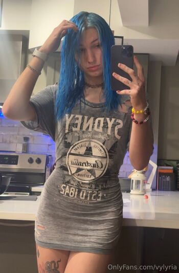 vylyri / vylyria nude photo #37