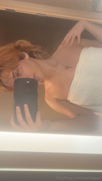 sarra / waifubear nude photo #7