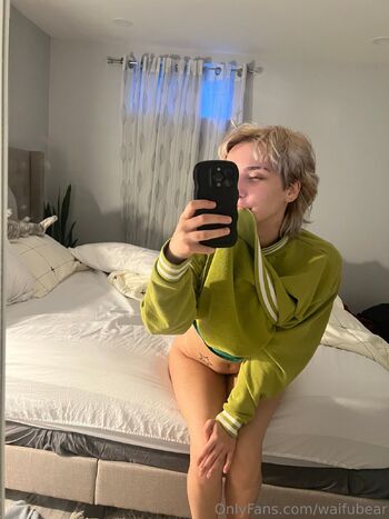 sarra / waifubear nude photo #37