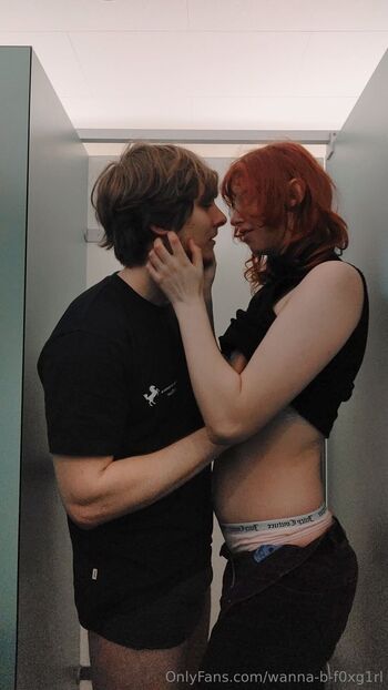 ε٩(๑ ₃ )۶ / wanna-b-f0xg1rl nude photo #3