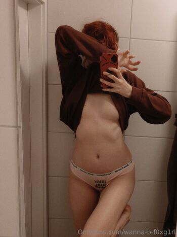 ε٩(๑ ₃ )۶ / wanna-b-f0xg1rl nude photo #7