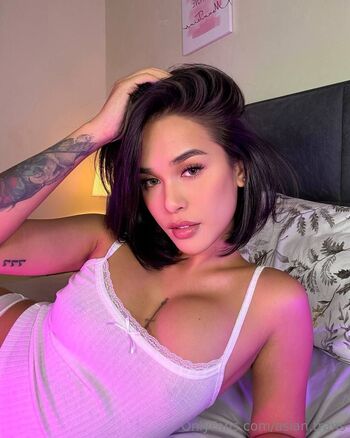 Janna Tsuki / wasian.trans nude photo #33