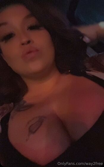 Fre / way2free / fatgirlsfoods nude photo #4