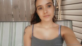 Ry / weedqueen2442 nude photo #13