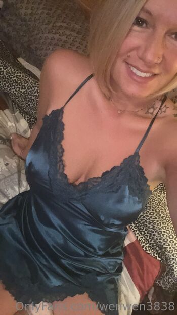 Wenwen383 / wenwen3838 nude photo #37