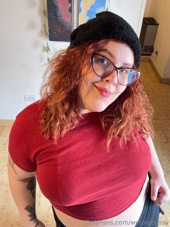 𝐋𝐔𝐂𝐘 / wetbigpussy nude photo #39