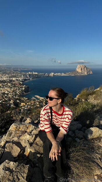 Kate Fleu / wetfleur nude photo #11