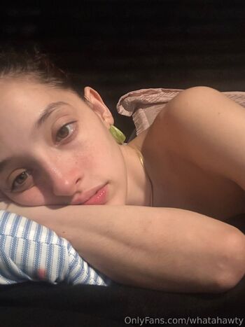 Miss Hennes / whatahawty nude photo #6