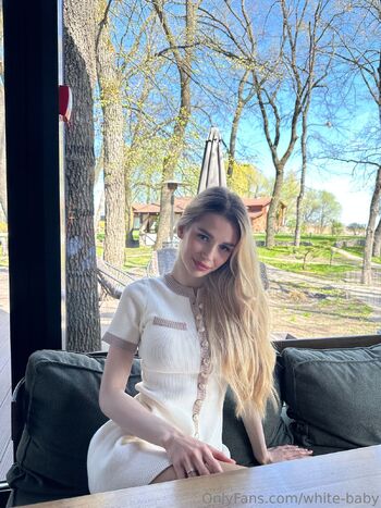 Sofi / white-baby nude photo #4