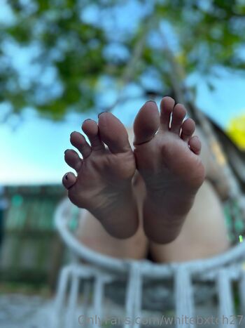 WhiteBxtch2 / whitebxtch27 nude photo #4