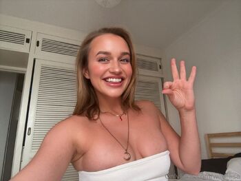 Wild Lisa / wild_lisa / khvostova_vasilisa nude photo #8