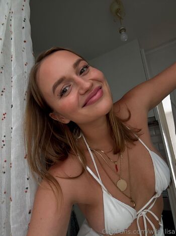 Wild Lisa / wild_lisa / khvostova_vasilisa nude photo #9