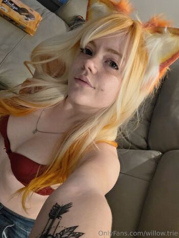 Willow Tri / willow.trie / ooh.willow nude photo #7