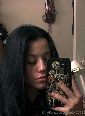 Willow / willowcooper nude photo #29