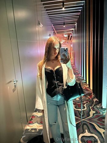𝚆𝚘𝚗𝚍𝚎𝚛 𝙴𝚟𝚊 / wondereva nude photo #22