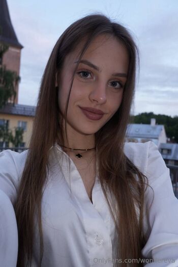 𝚆𝚘𝚗𝚍𝚎𝚛 𝙴𝚟𝚊 / wondereva nude photo #31