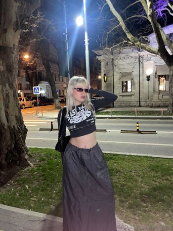 𝙉𝘼𝙊𝙈𝙄 / woodsnaomi / usnaomi nude photo #5