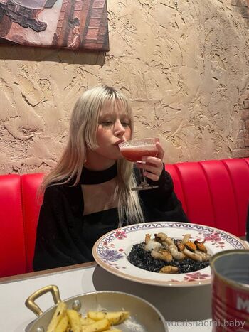 𝙉𝘼𝙊𝙈𝙄 / woodsnaomi / usnaomi nude photo #11