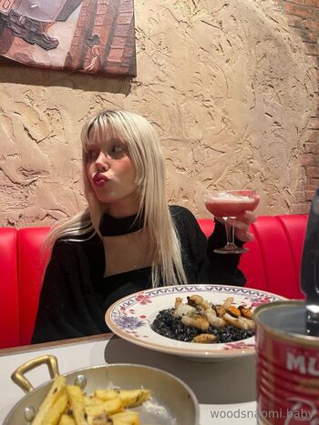 𝙉𝘼𝙊𝙈𝙄 / woodsnaomi / usnaomi nude photo #12