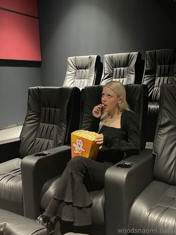 𝙉𝘼𝙊𝙈𝙄 / woodsnaomi / usnaomi nude photo #32