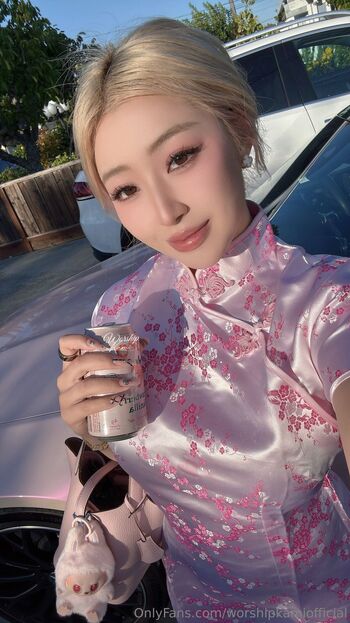 Princess Kami / worshipkamiofficial nude photo #2