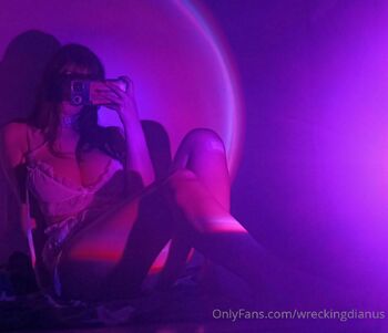 WreckingDianu / wreckingdianus nude photo #9