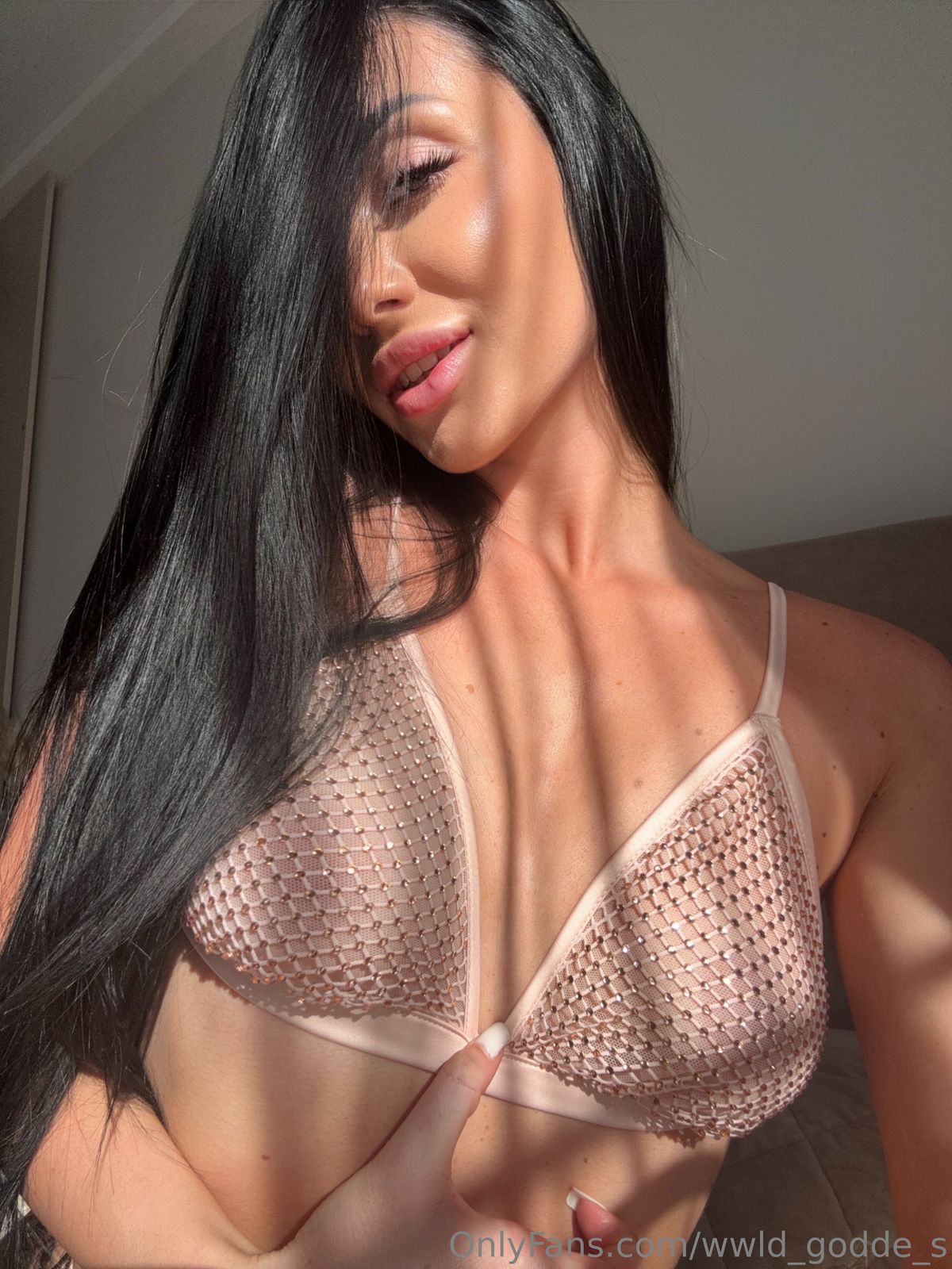 𝐖𝐢𝐥𝐝 𝐑𝐢𝐧𝐚 / wwld_godde_s nude photo #4