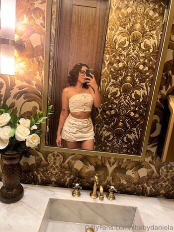 Hot Daniela / xbabydaniela nude photo #22