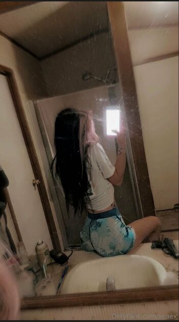 KK / xcaex nude photo #28